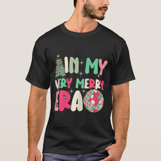 Camiseta In My Very Merry Era - Cute Groovy Xmas  (Frente)