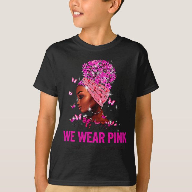 Camiseta In October We Wear Nk Black Women Breast Cancer Aw (Frente)