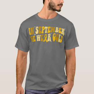 Camiseta In September We Wear Gold Groovy Childhood Cancer 