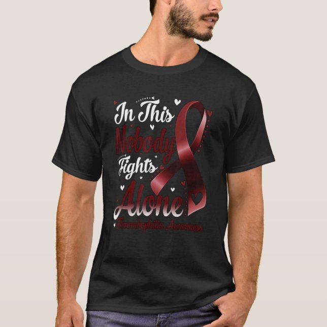 Camiseta In This Family Nobody Fight Alone Thrombophilia Aw (Frente)