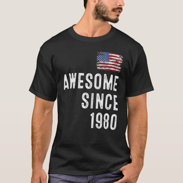 Camiseta incrível desde 1981, 42 anos (Frente)