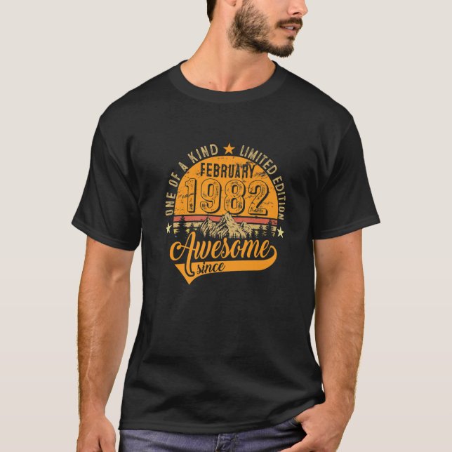 Camiseta Incrível Desde Fevereiro De 1982 aniversário de 40 (Frente)