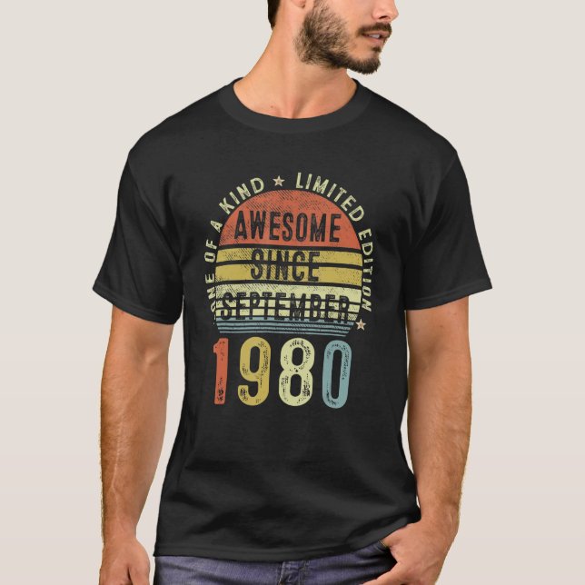 Camiseta Incrível Desde Setembro De 1980 42 Anos De Idade 4 (Frente)