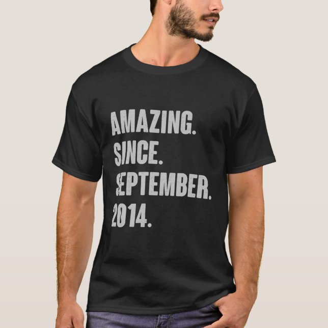 Camiseta Incrível Desde Setembro De 2014 Presente De Aniver (Frente)