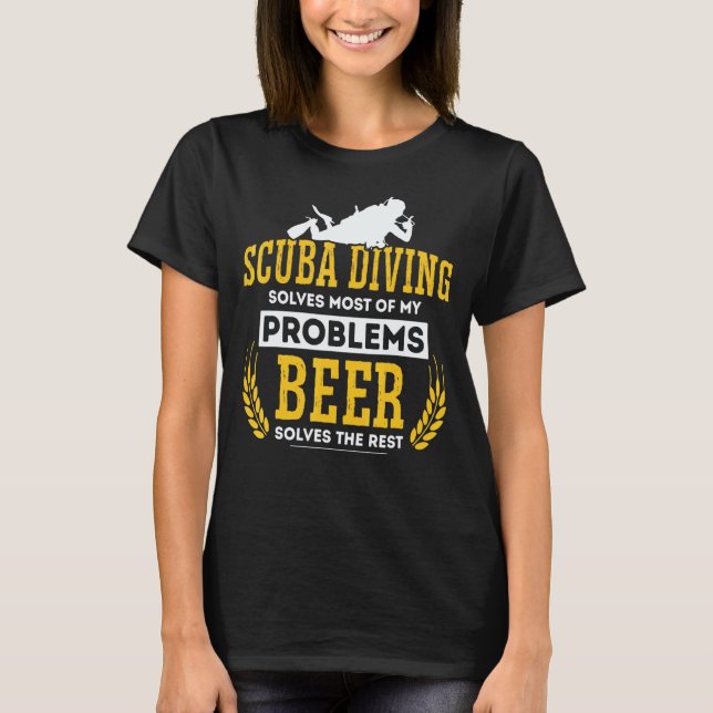 Camiseta Incrível mergulho com bebida resolve a maioria dos (Frente)