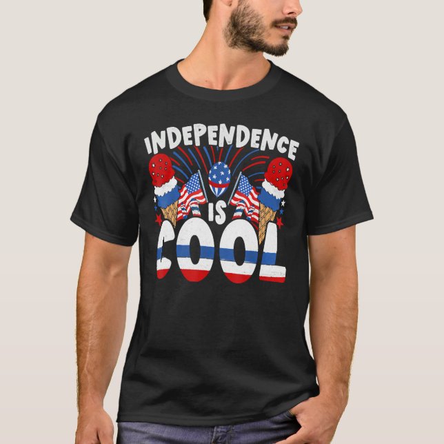 Camiseta Independence Is Cool Blue White Red Ice Cream Cone (Frente)