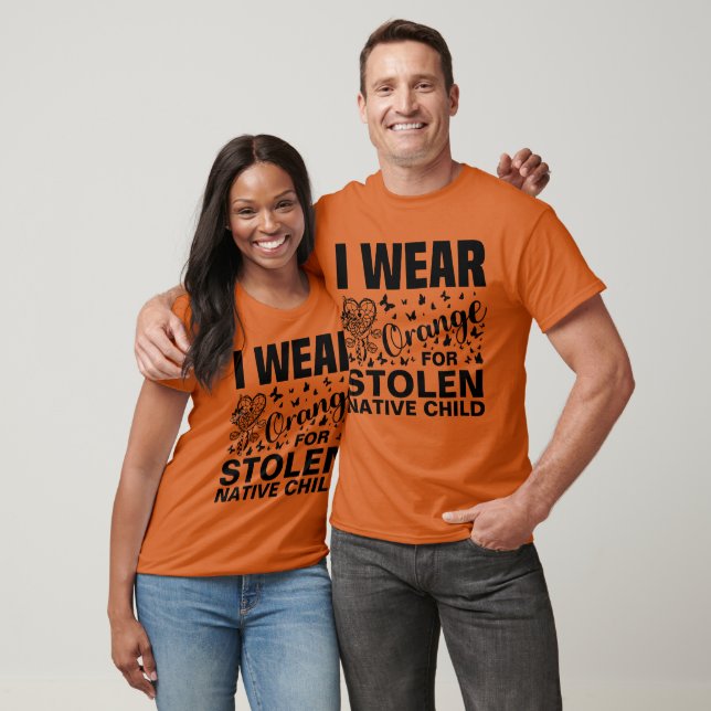 Camiseta Indígenas do Dia Laranja Americano (Unissex)
