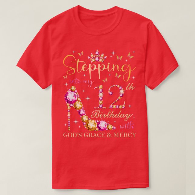 Camiseta Indo Ao Meu Aniversário 12 Com Deuses Grace E M (Frente do Design)