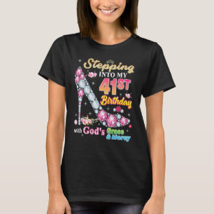Camiseta Indo Ao Meu Aniversário De 41 ruas Com A Graça De