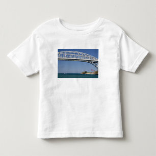 Camiseta Infantil A ponte de água azul é uma ponte de dois pisos d