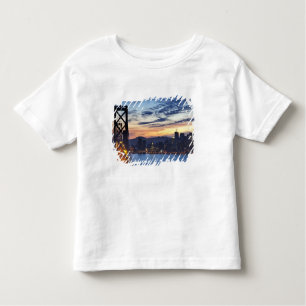 Camiseta Infantil A ponte de Bay da Ilha do Tesouro