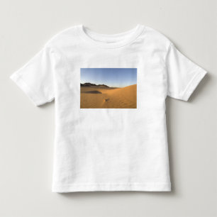 Camiseta Infantil Akakus, deserto do Saara, Fezzan, Líbia.