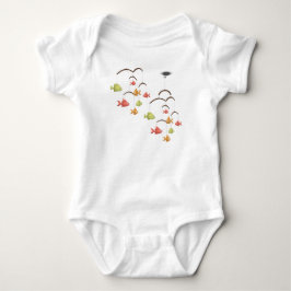 Camiseta infantil brinquedo de peixe pendurado