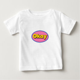 Camiseta Infantil com Gráfico Fofo “Okay”