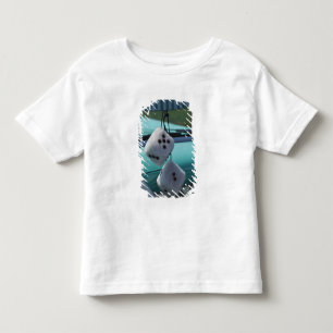 Camiseta Infantil EUA, Massachusetts, Gloucester. Dados fofos em um