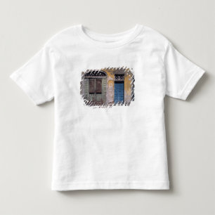 Camiseta Infantil Europa, Itália, Lucca. Essas portas antigas adicio