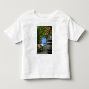 Camiseta Infantil França, Les Baux de Provence, pátio de café