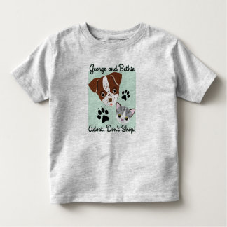 Camiseta Infantil George e Bethie: Adote! Não comprar!