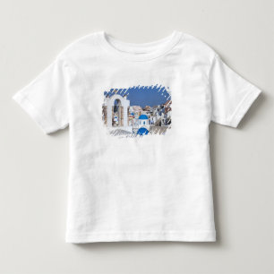 Camiseta Infantil Grécia, Santorini. Torre sineira e cúpulas azuis d