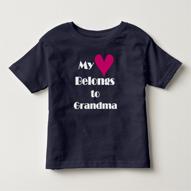 Camiseta Infantil Meu Coração Pertence à Vovó (Frente)