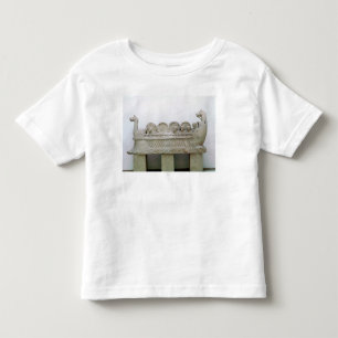 Camiseta Infantil Modelo de um navio que transporta o vinho no