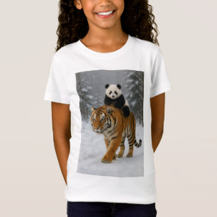 Camiseta Infantil Panda Fofo Montado num Tigre