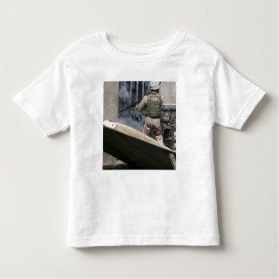 Camiseta Infantil Polícia militar usa rodada violenta