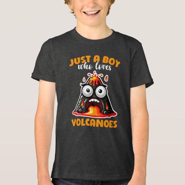Camiseta Infantil Presente Só Um Menino Que Ama Vu (Frente)