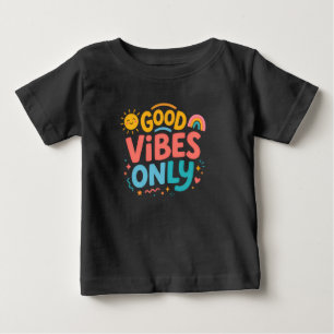 Camiseta infantil retrô de vibrações boas colorida