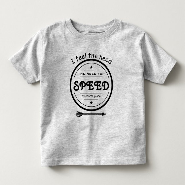 Camiseta Infantil Sinto a Necessidade de Velocidade Seta & Estrelas (Frente)