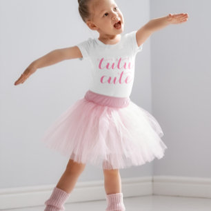 Camiseta Infantil Tipo de Rico de Garota Menina Gelada Tutu Rosa