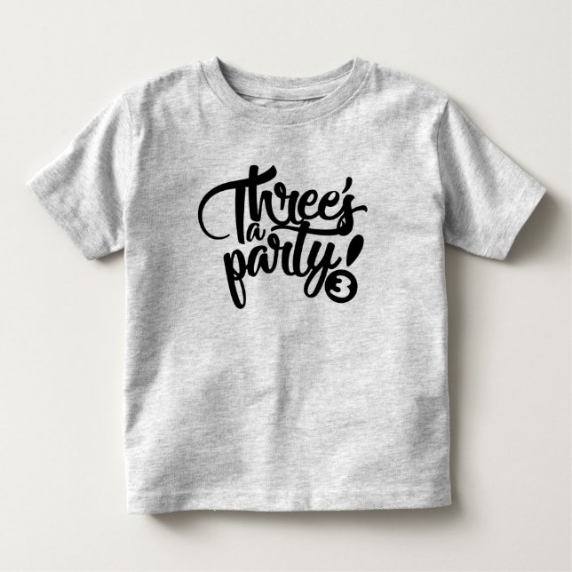 Camiseta Infantil um T do aniversário do partido de três (Frente)