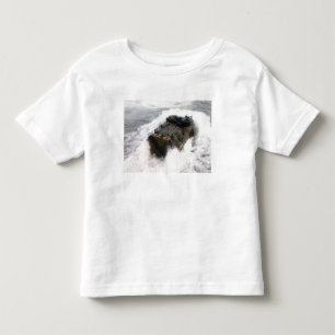 Camiseta Infantil Um veículo 2 do assalto anfíbio