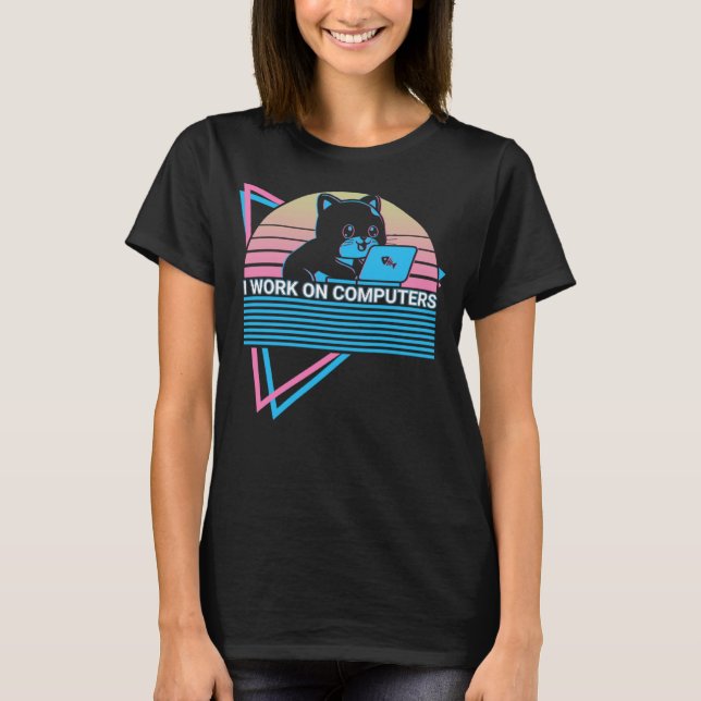 Camiseta Informática Helpdesk IT Retro I Trabalha Em Comput (Frente)