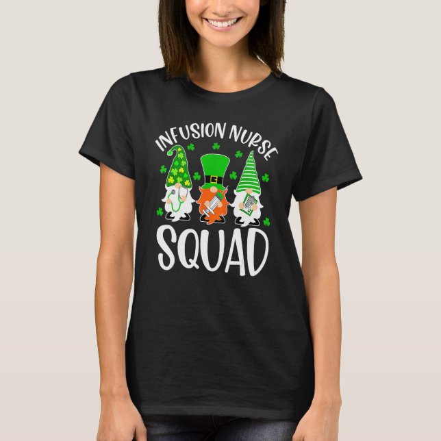Camiseta Infusion Nurse Squad Nursing St Patrick Day Gnomes (Frente)