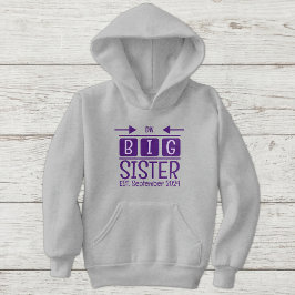 Camiseta Iniciais da irmã mais velha ano mês roxo est.