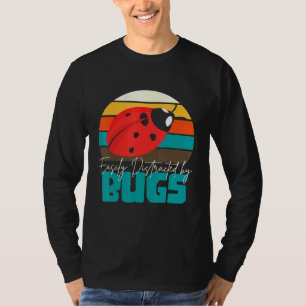 Camiseta Insetos De Biologia Entomologista Distraídos Por I