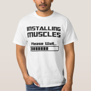 Camiseta Instalando os músculos satisfaça esperam o bar d