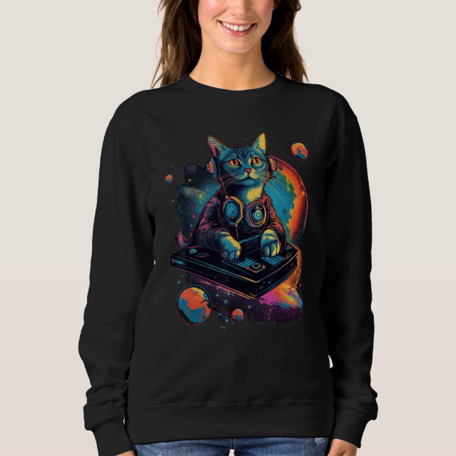 Camiseta Intergalactic Cosmic DJ Cat Vibrant Retro Futurist (Frente)