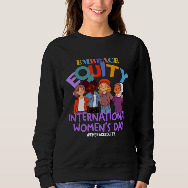 Camiseta International Womens Day IWD Embrace Equity (Frente)