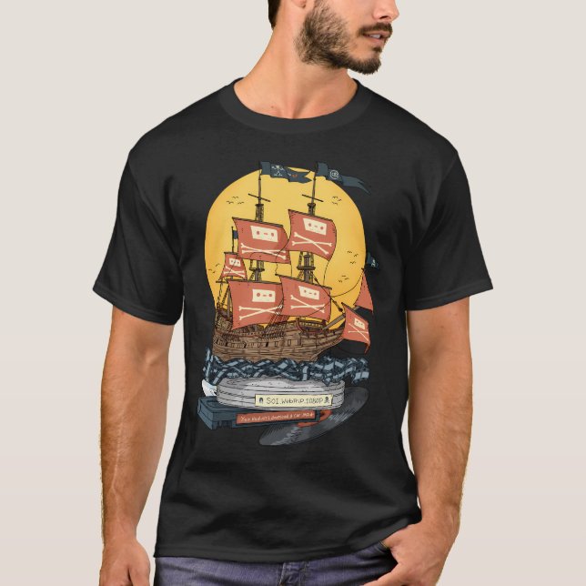 Camiseta Internet gratuita. Navio pirata. (Frente)