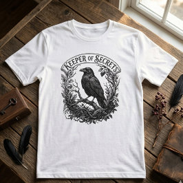 Camiseta Intricate Gothic Raven Script Dark Academia Art