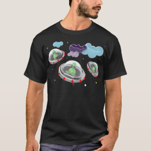 Camiseta Invasão Dos Aliens Verdes Ufo'S Com Pouco Gre