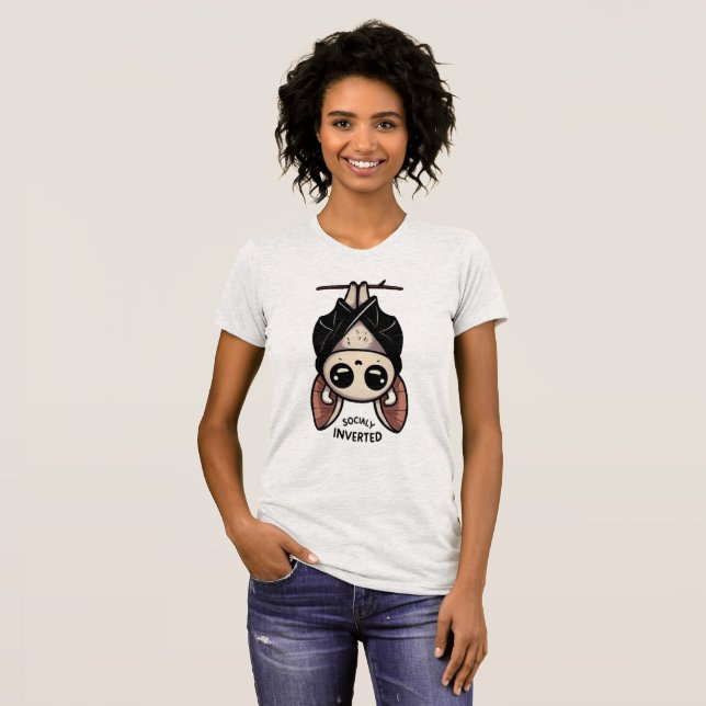 Camiseta Invertido Socialmente (Frente Completa)