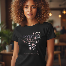 Camiseta Invest in Women Floral Silhouette Women’s Day