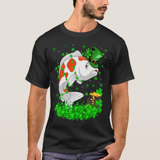 Camiseta Irish Shamrock Leprechaun Koi Fish St Patrick's Da (Frente)