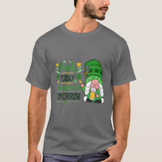 Camiseta Irlandês hoje caçador amanhã Dia de São Patrício