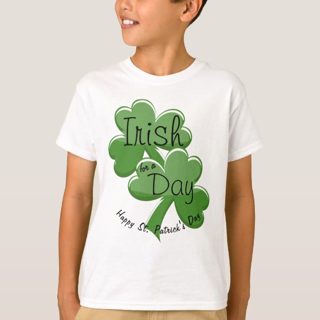 Camiseta Irlandês para um dia feliz Rua. Dia de Patrick (Frente)