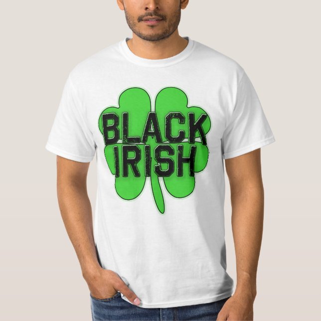 Camiseta Irlandês preto com o trevo grande para o Dia de (Frente)