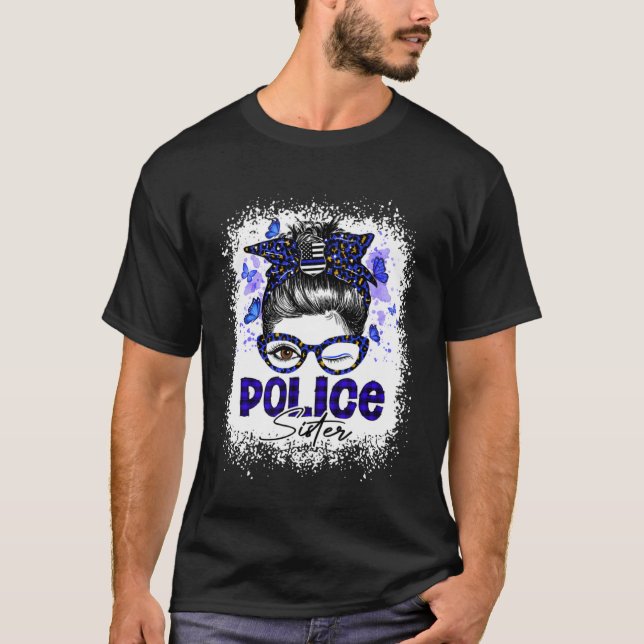 Camiseta Irmã Da Polícia A Menina Do Arma De Volta A Azul (Frente)
